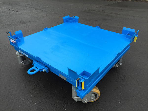 Low-profile wheeled industrial platform dolly